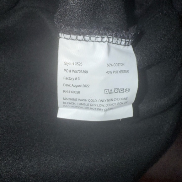 Merry & Bright Holiday Tunic Sweatshirt Black Size Medium - Picture 3 of 10